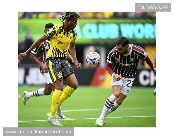 多特在角球环节布置得当完成精彩一击